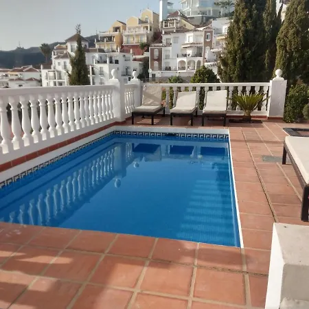 Ap349 - Casa Del Aguila فيلة نيرخا