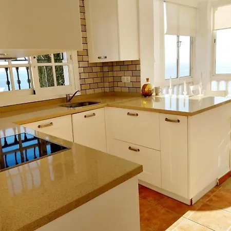 Ap349 - Casa Del Aguila Nerja