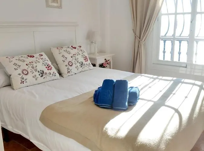 Ap349 - Casa Del Aguila Нерха