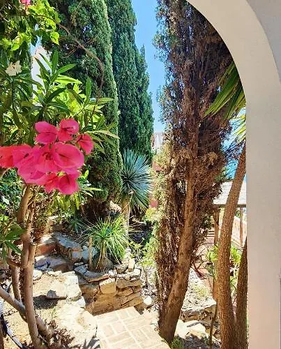 Ap349 - Casa Del Aguila Нерха